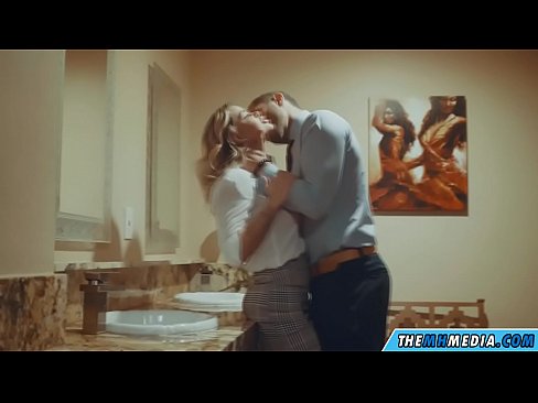 ❤️ ווען אַ באַסטי בלאָנדע סידוס איר אין אַ ציבור אָפּטריט ️❌ סעקס ווידעא ביי yi.passionfeverspot.ru ﹏